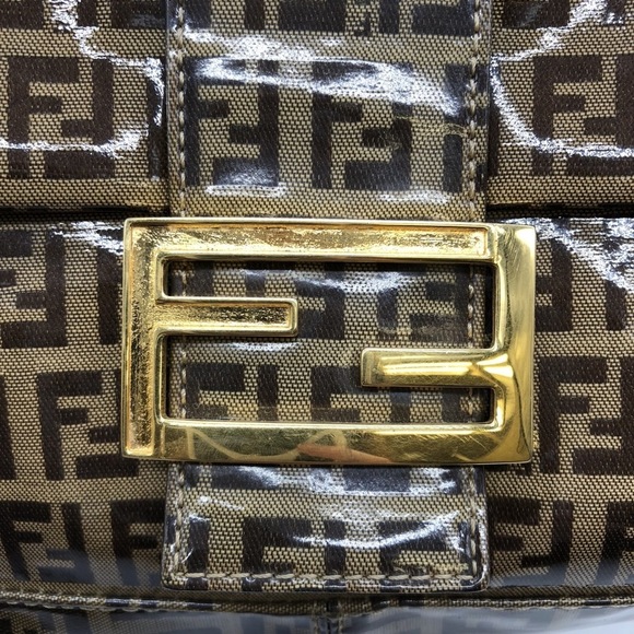 FENDI Brown Leather Shoulder Bag - Picture 10 of 12